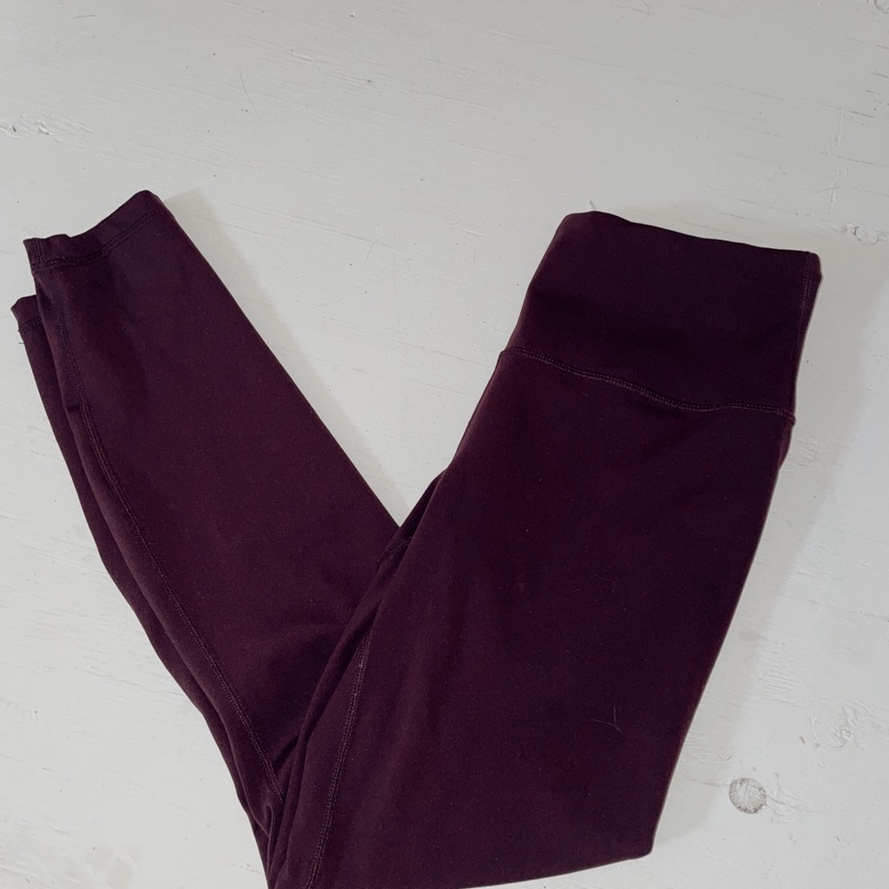 NEVER WORN- NWOT Yogalicious leggings